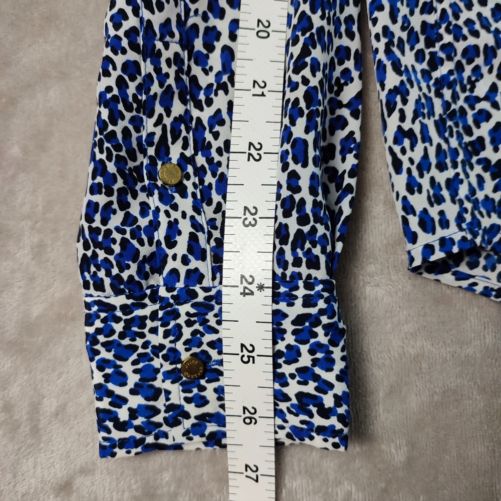 Juicy Couture Blue & White Cheetah print  Long Sleeve Blouse Top EUC - Picture 6 of 9